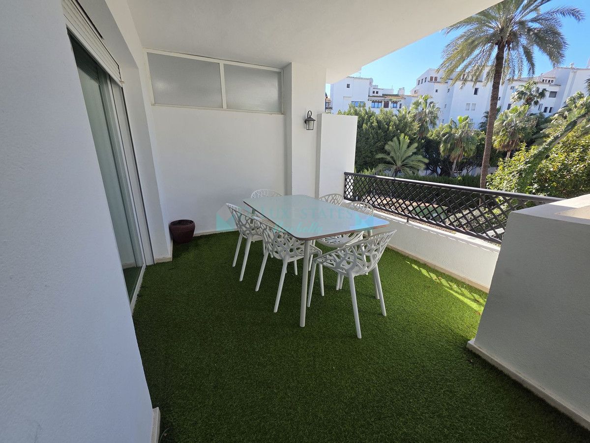 Apartment for rent in Marbella - Puerto Banus