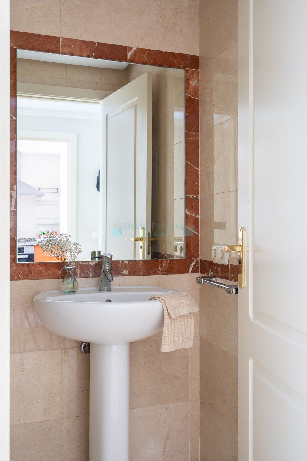 Apartment for sale in Nueva Andalucia