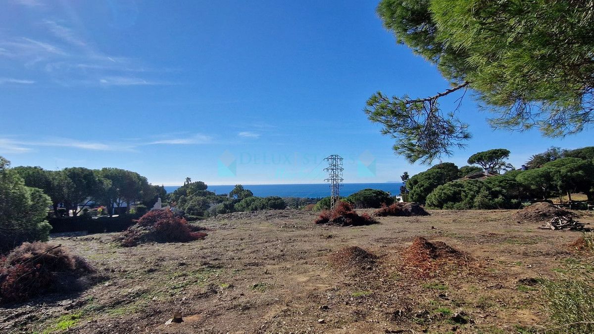 Residential Plot for sale in Elviria, Marbella East