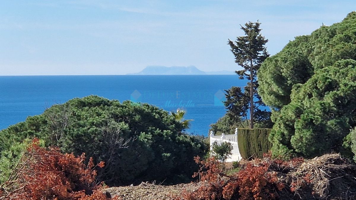 Residential Plot for sale in Elviria, Marbella East