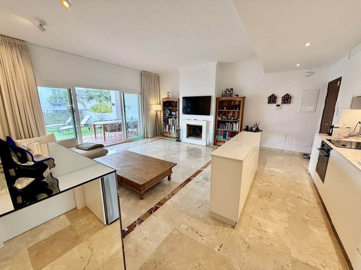 Apartamento Planta Baja en venta en Benahavis