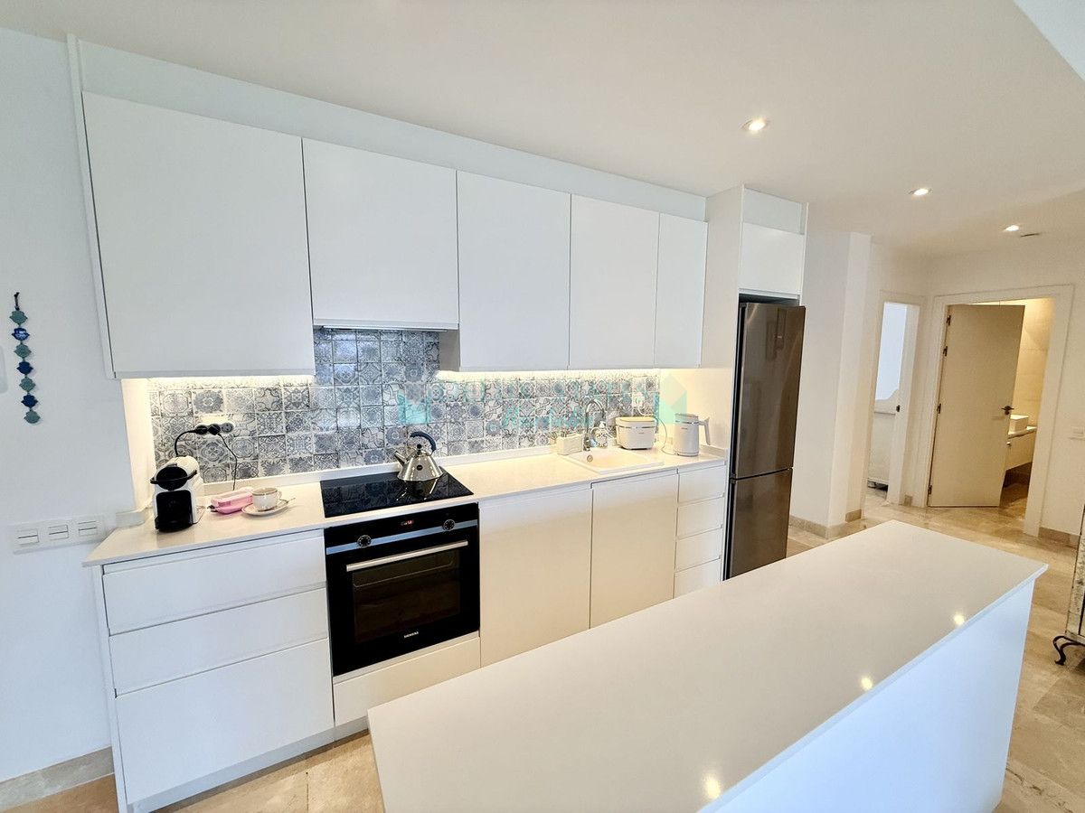 Apartamento Planta Baja en venta en Benahavis