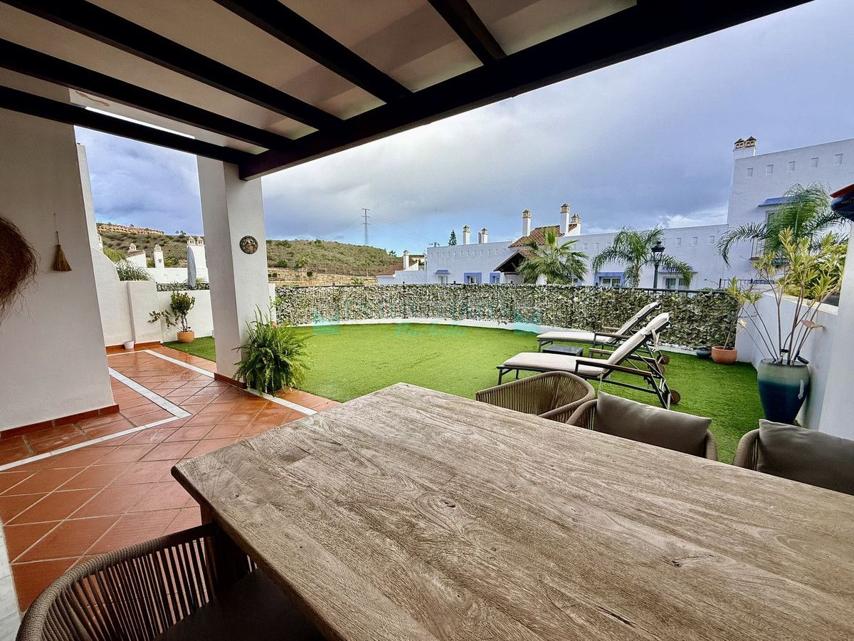 Apartamento Planta Baja en venta en Benahavis