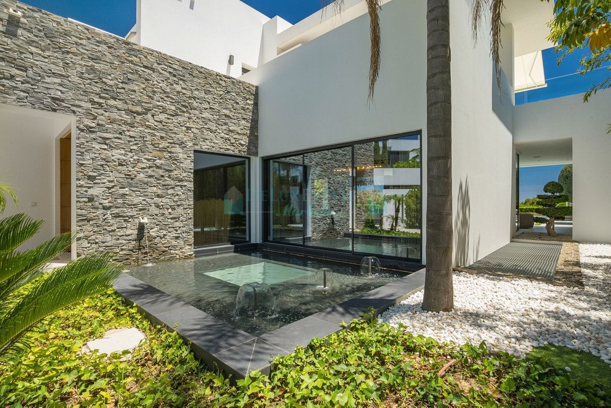 Villa en venta en Marbella Golden Mile