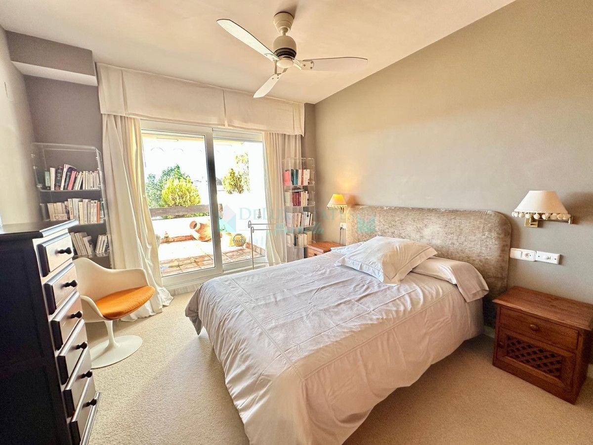 Apartment for sale in Nueva Andalucia