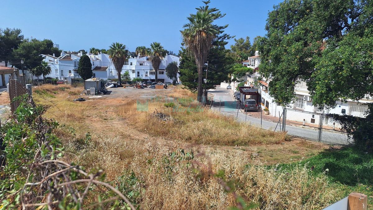 Parcela Residencial en venta en Elviria, Marbella Este