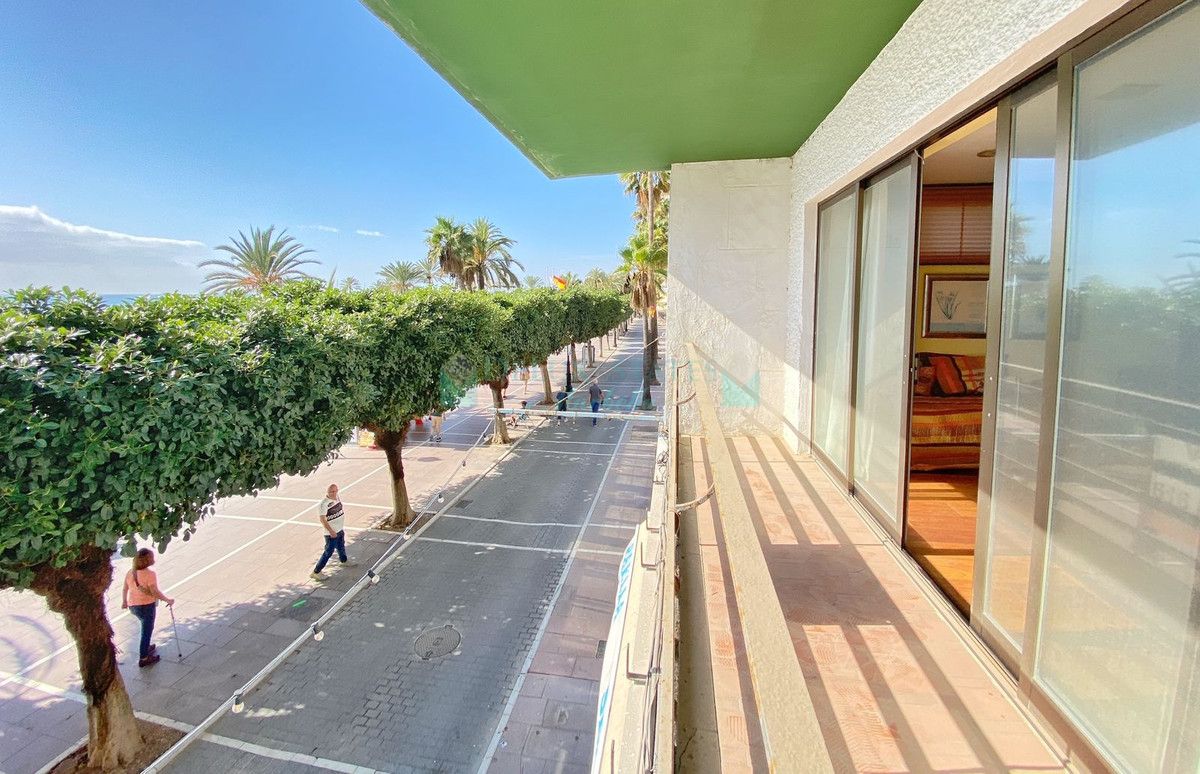 Office for sale in Marbella