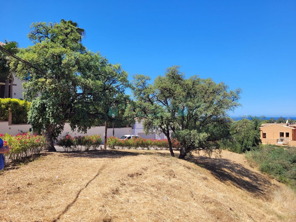 Residential Plot for sale in Elviria, Marbella East