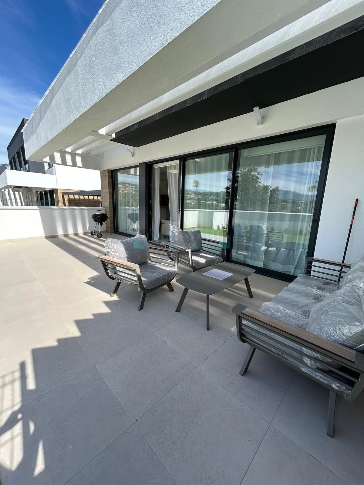 Town House for rent in Estepona