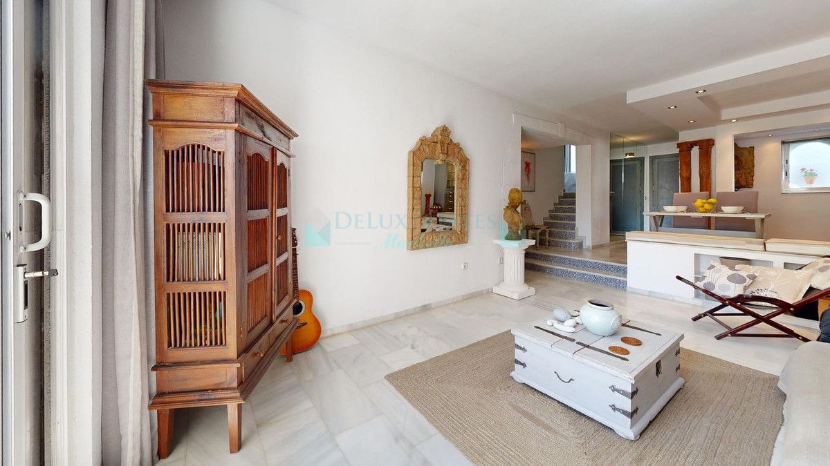 Ground Floor Apartment for sale in Nueva Andalucia