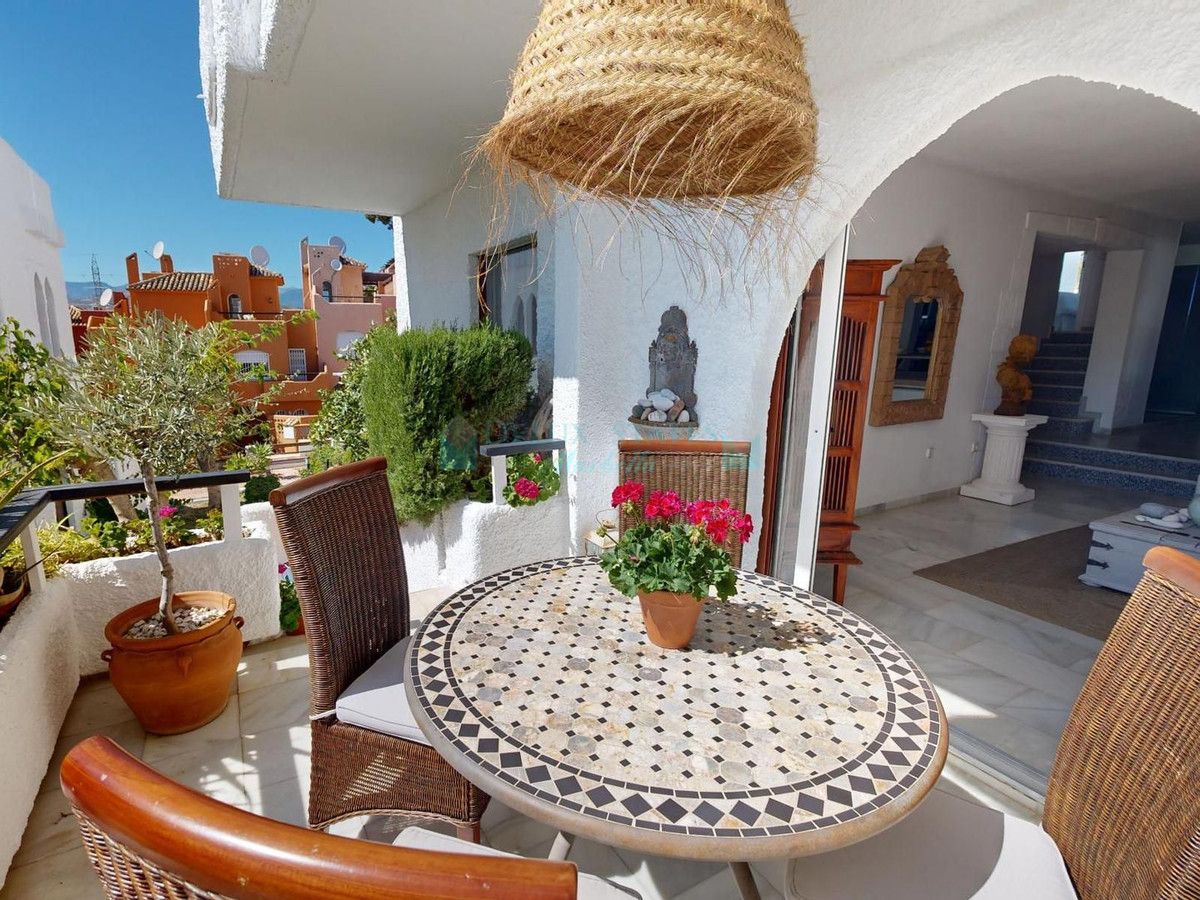 Ground Floor Apartment for sale in Nueva Andalucia