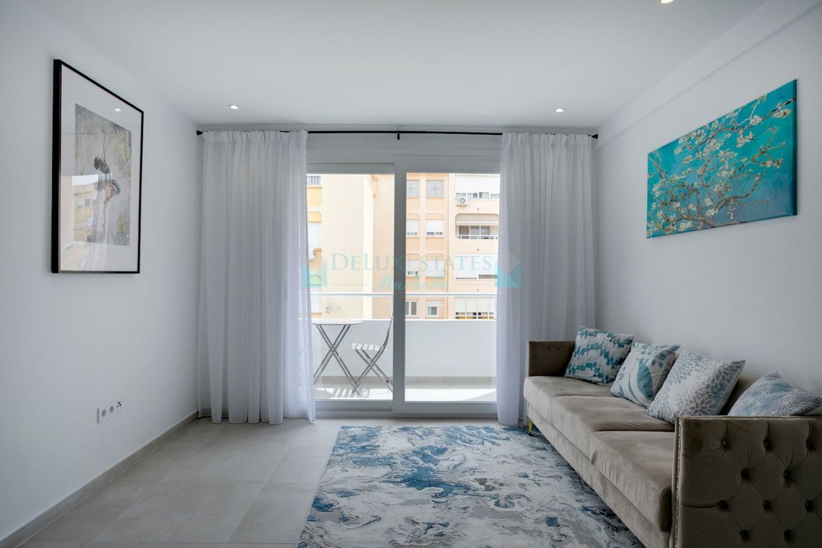 Apartamento en venta en Estepona