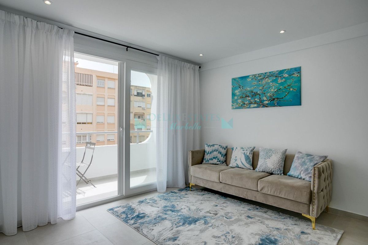 Apartamento en venta en Estepona