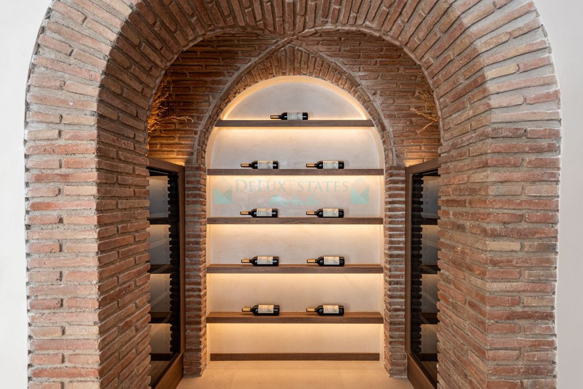 Town House for sale in Marbella Golden Mile