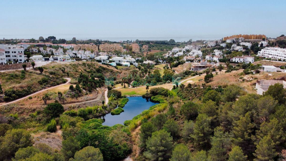 Parcela Residencial en venta en Selwo, Estepona