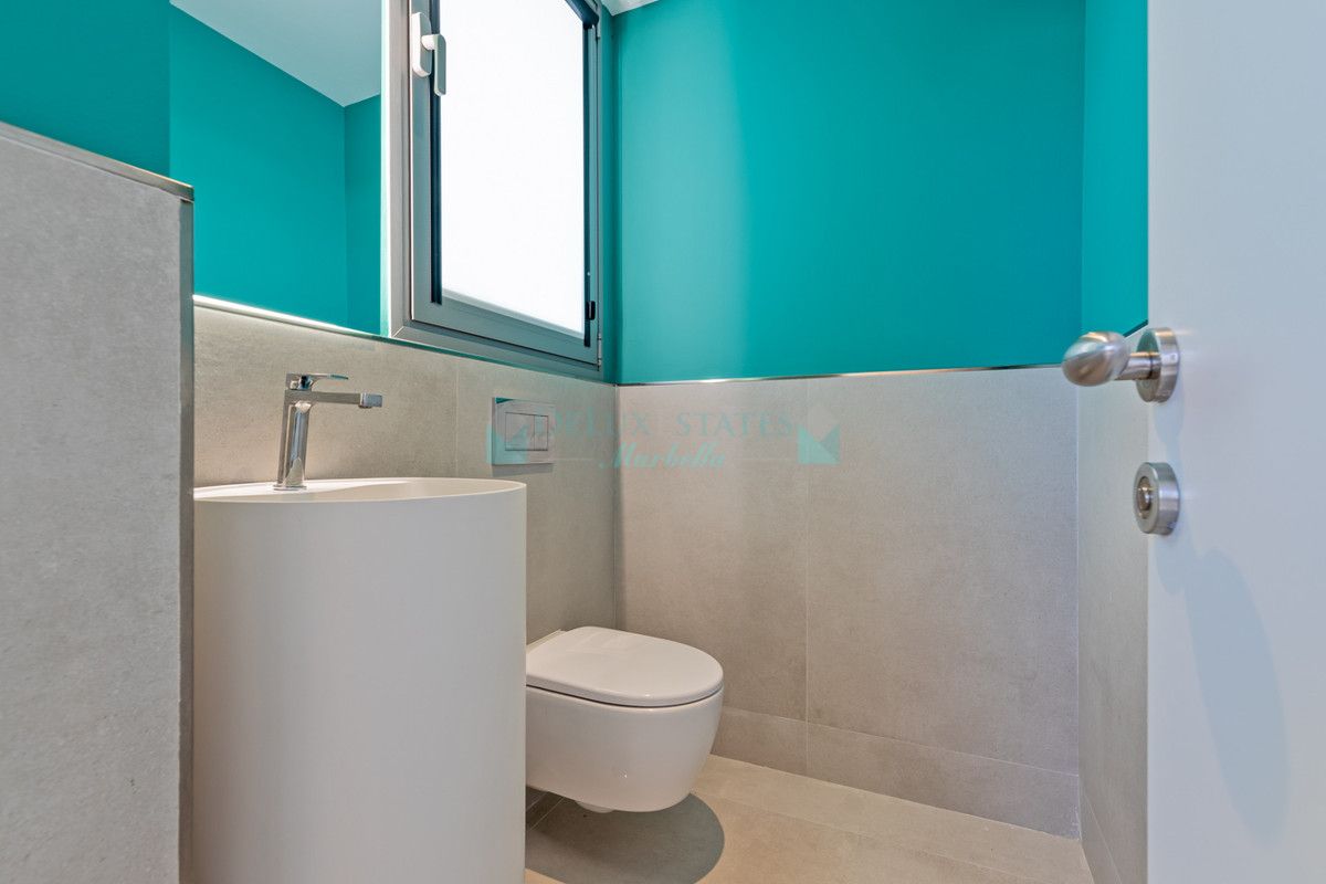 Semi Detached Villa for sale in San Pedro de Alcantara