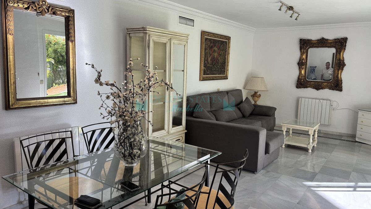 Apartamento Planta Baja en alquiler en Marbella