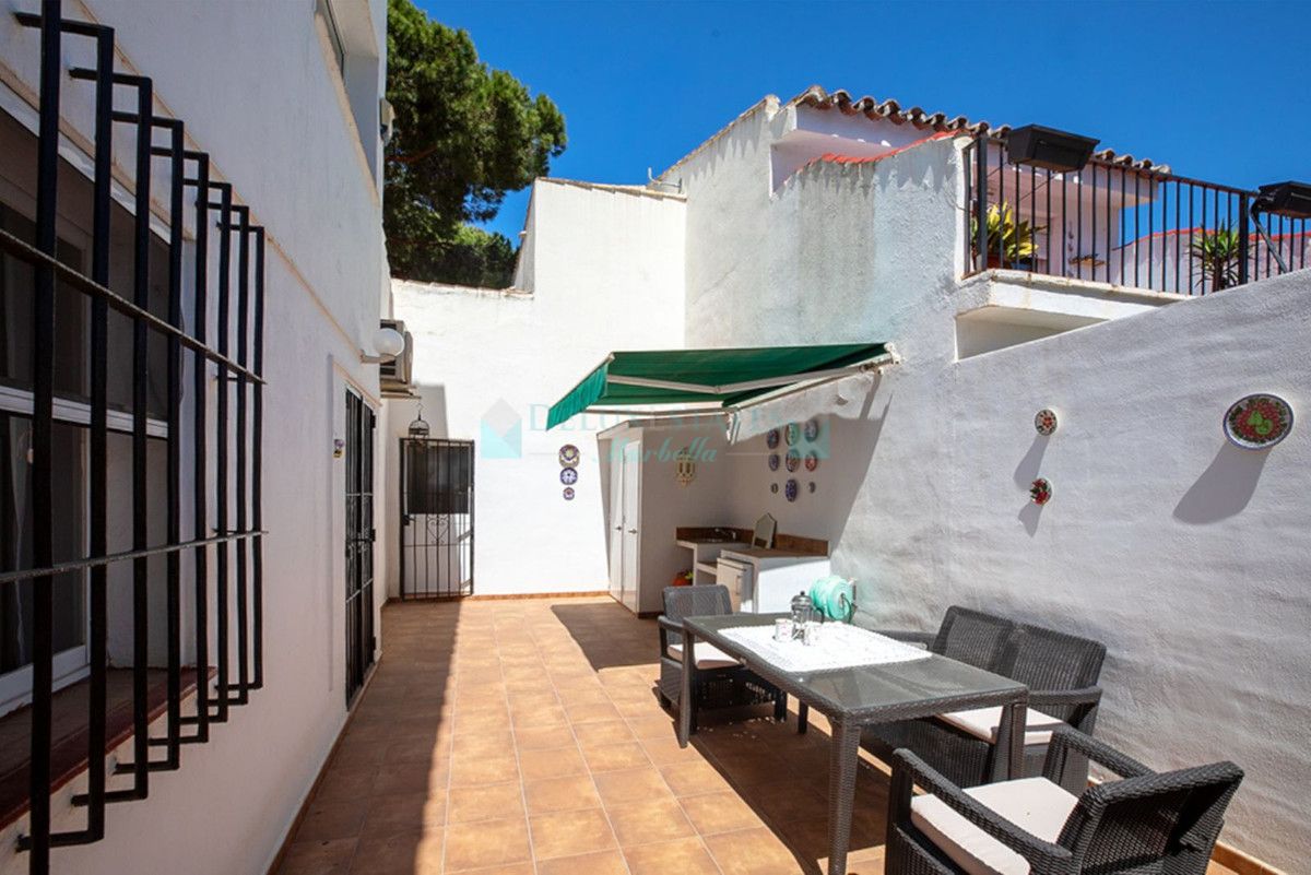 Town House for rent in New Golden Mile, Estepona