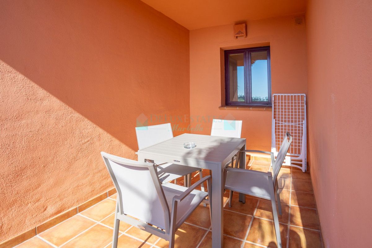 Penthouse for sale in Benahavis