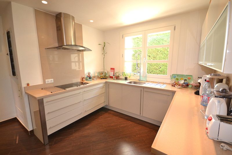 Villa en alquiler en Nueva Andalucia