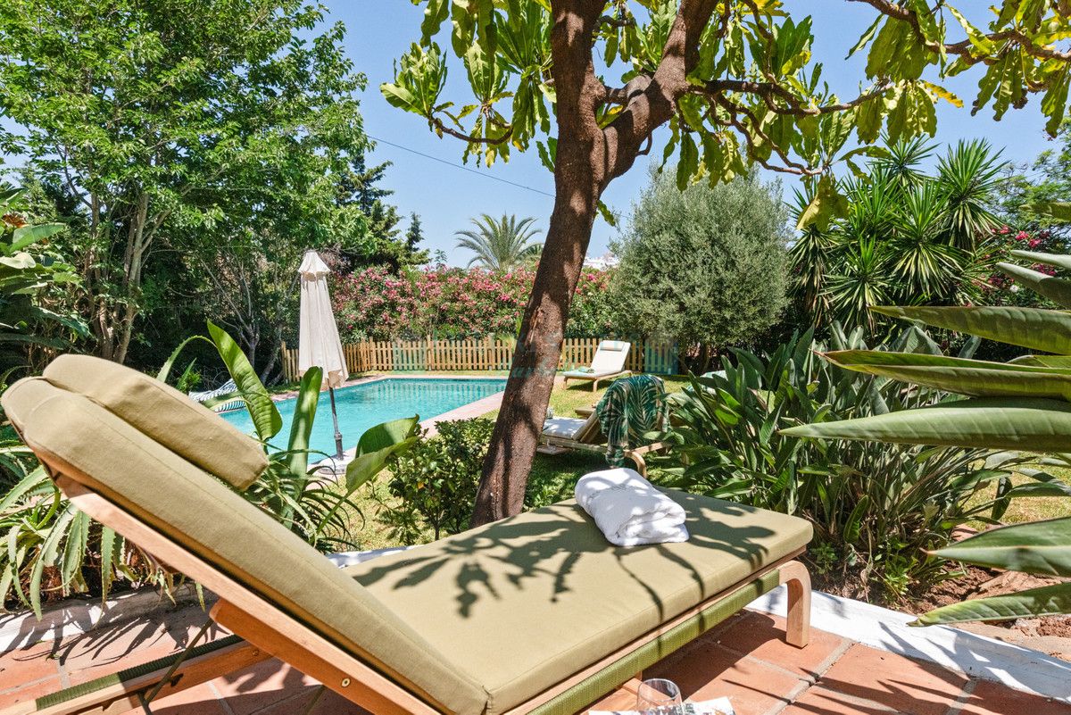 Villa en alquiler en Nueva Andalucia