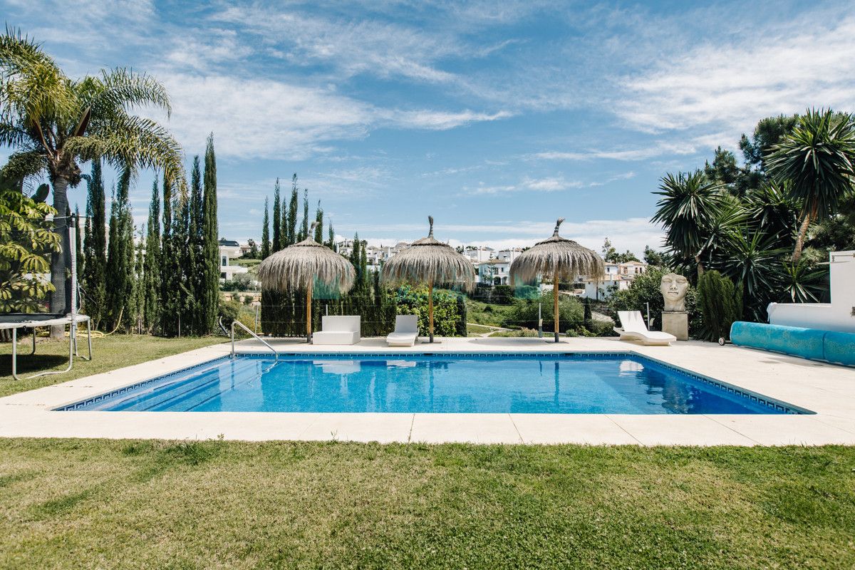 Villa en venta en Estepona