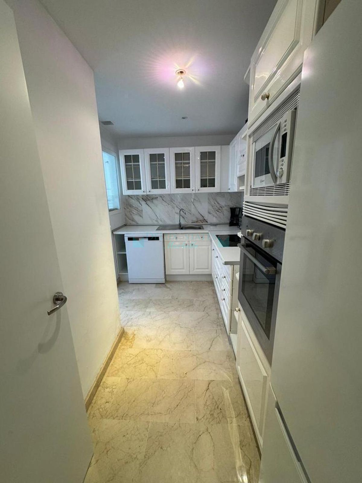 Apartment for rent in Marbella - Puerto Banus