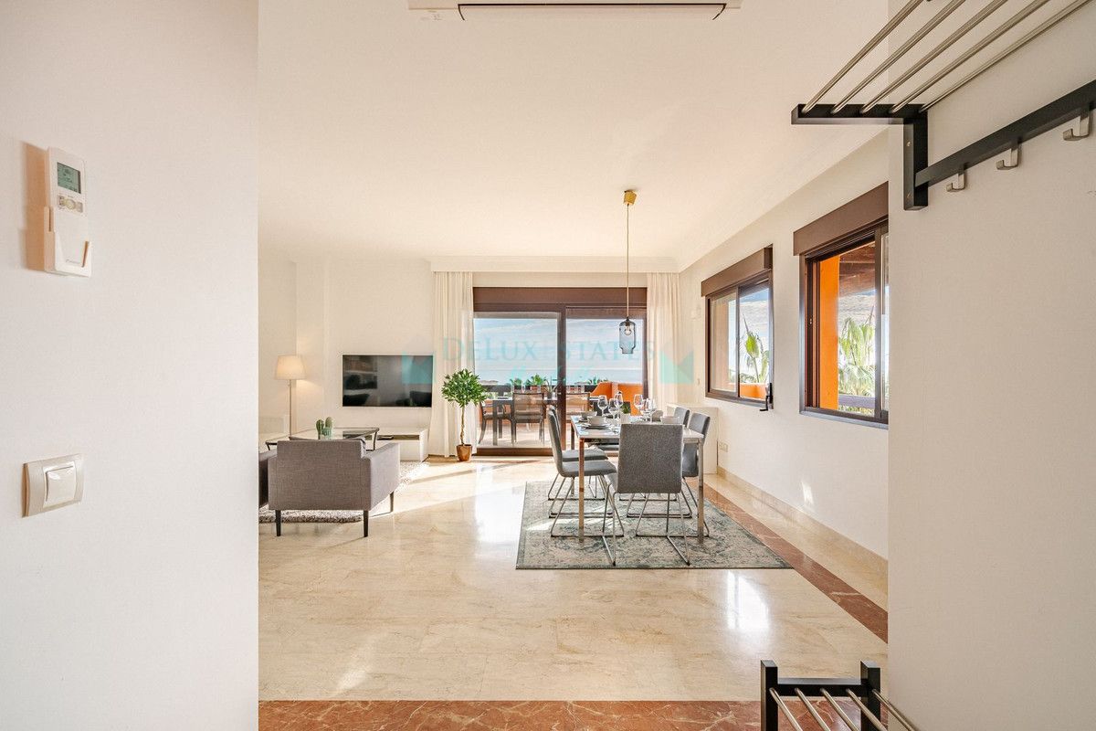 Penthouse for sale in Estepona