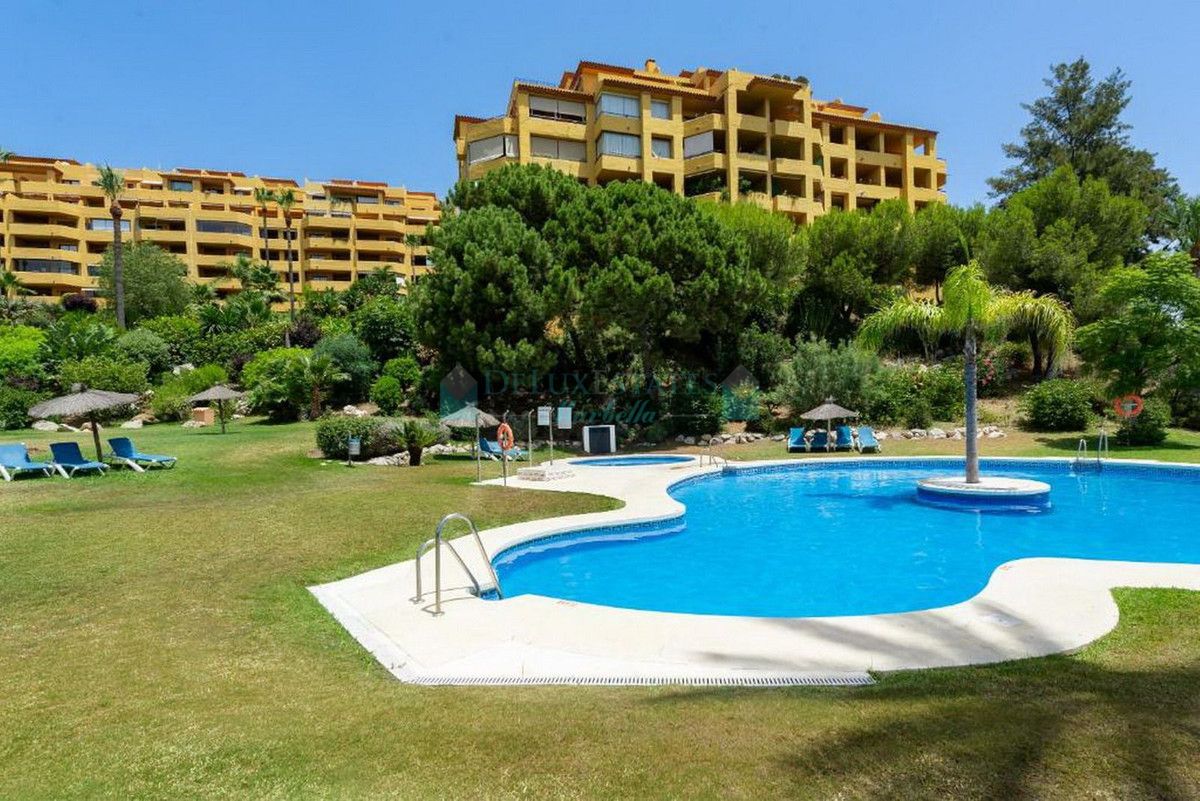 Apartamento en venta en Selwo, Estepona