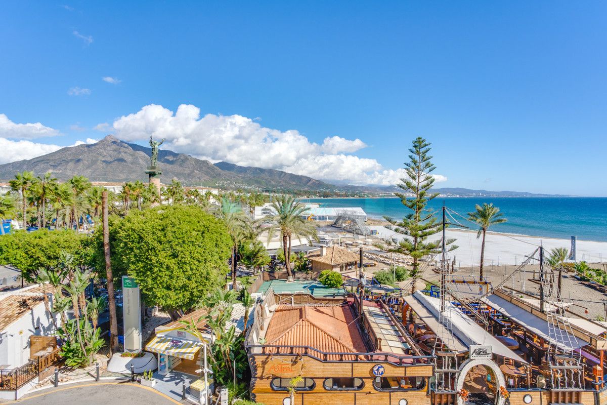 Penthouse for sale in Marbella - Puerto Banus