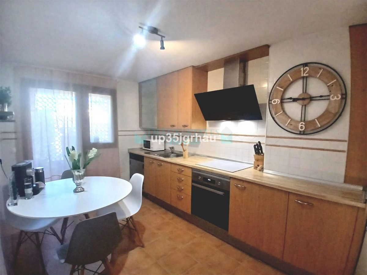 Apartamento en venta en Estepona