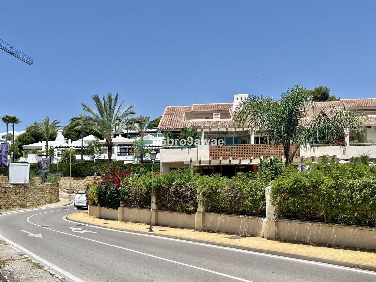 Ático en venta en Rio Real, Marbella Este