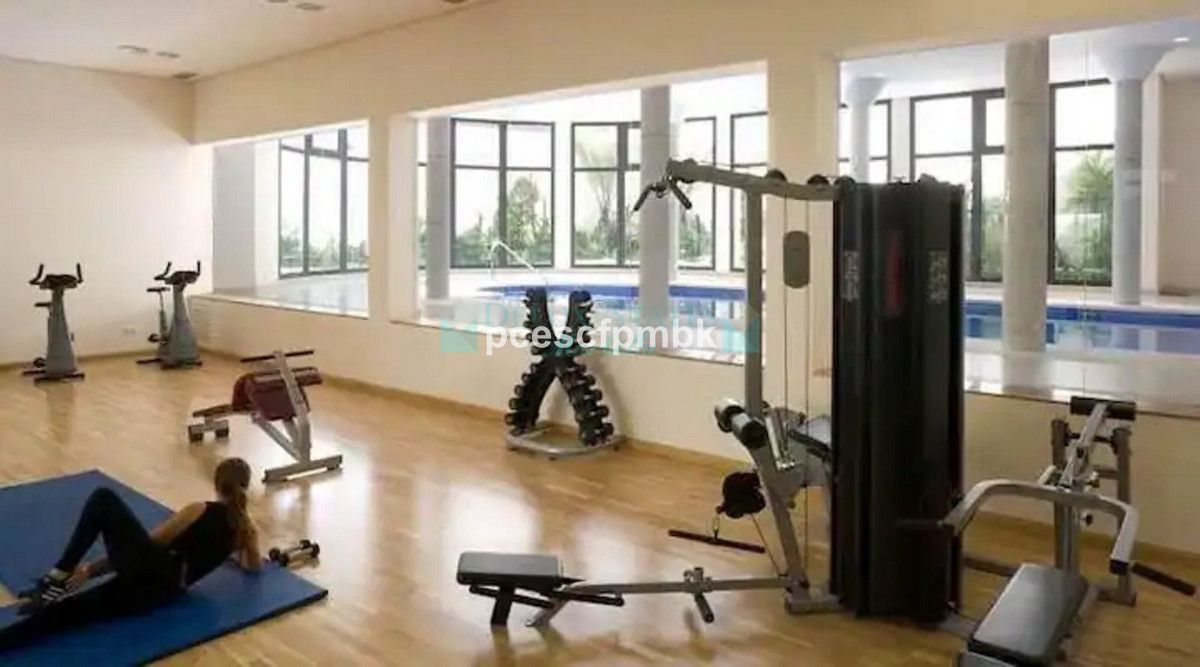 Town House for rent in Benahavis