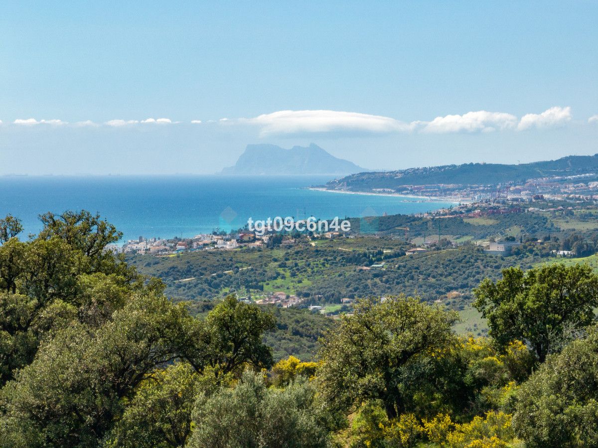 Plot for sale in Estepona