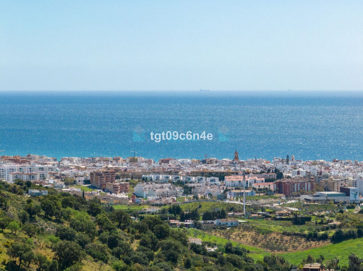 Plot for sale in Estepona