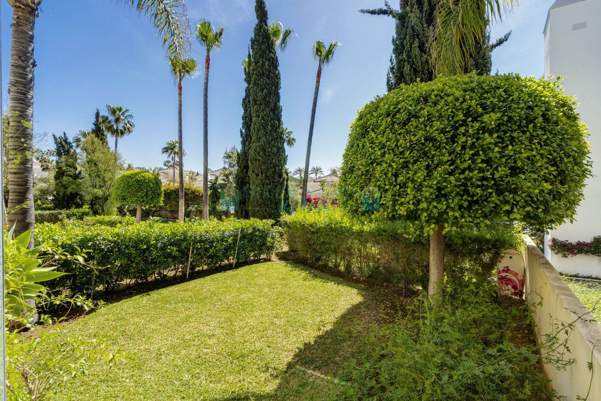 Apartamento Planta Baja en venta en Bahia de Marbella, Marbella Este