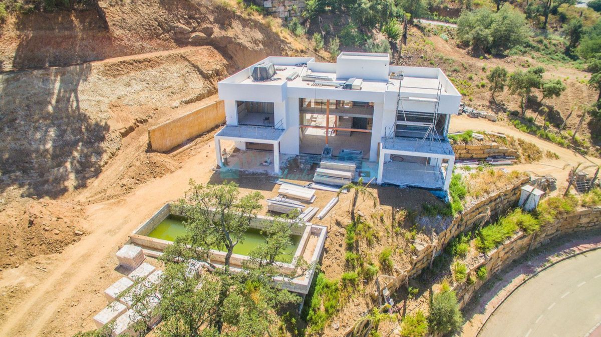 Villa en venta en La Mairena, Marbella Este