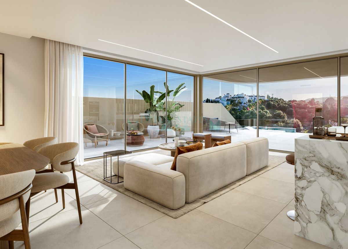 Villa for sale in Estepona