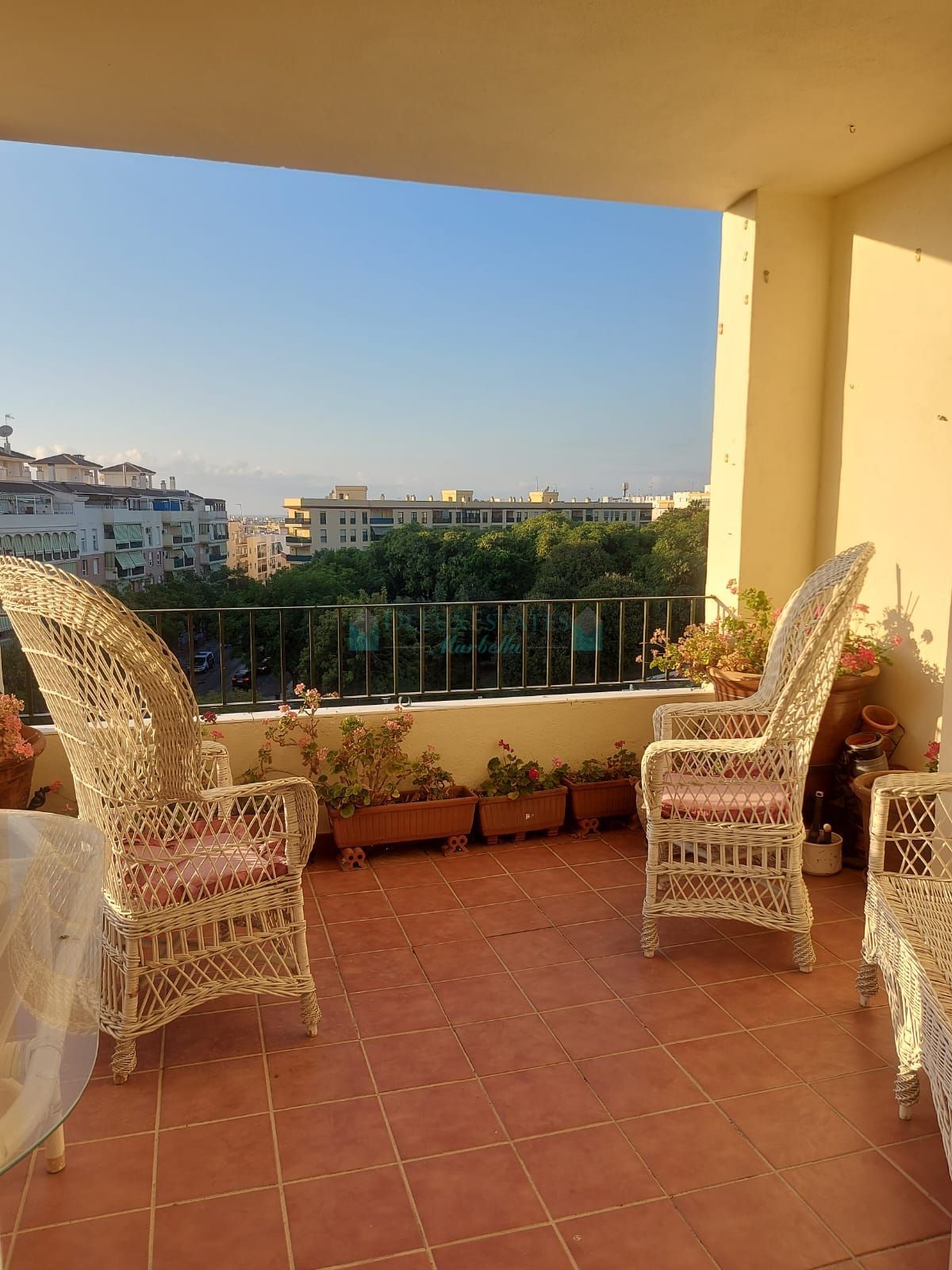 Penthouse for sale in Estepona