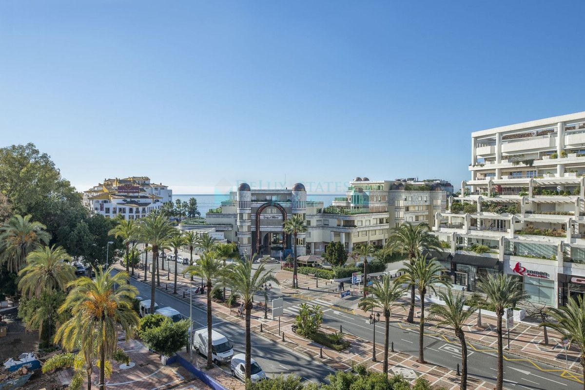 Apartamento en venta en Marbella - Puerto Banus