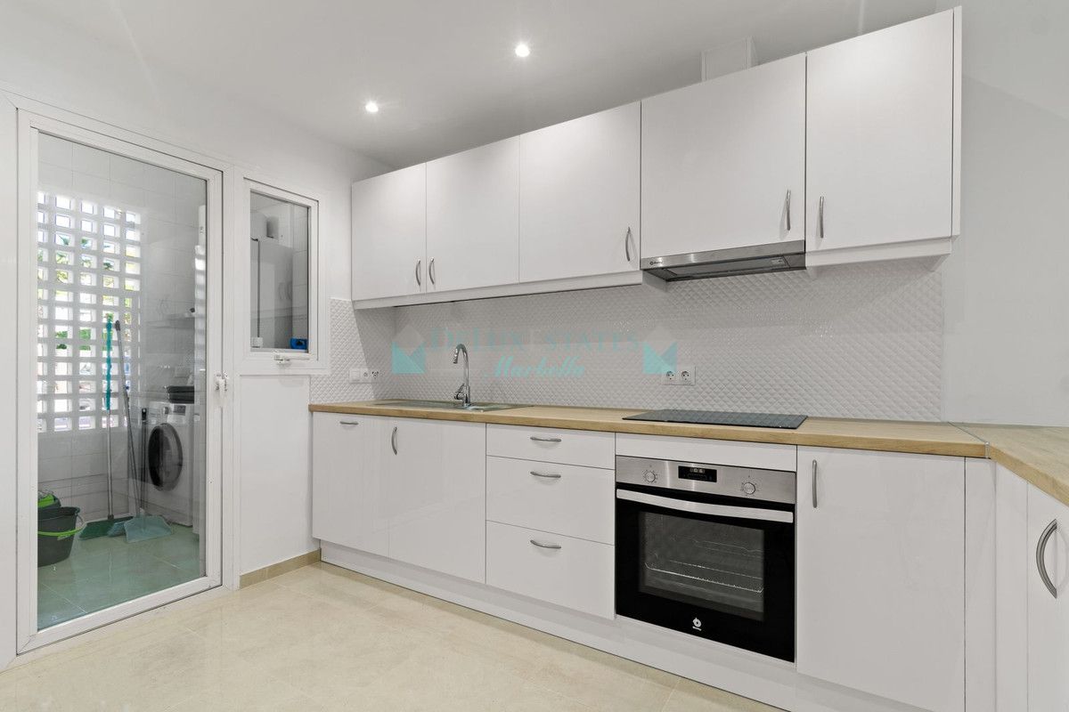 Ground Floor Apartment for rent in Costalita, Estepona