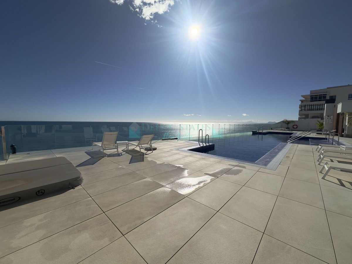 Apartamento en venta en Estepona