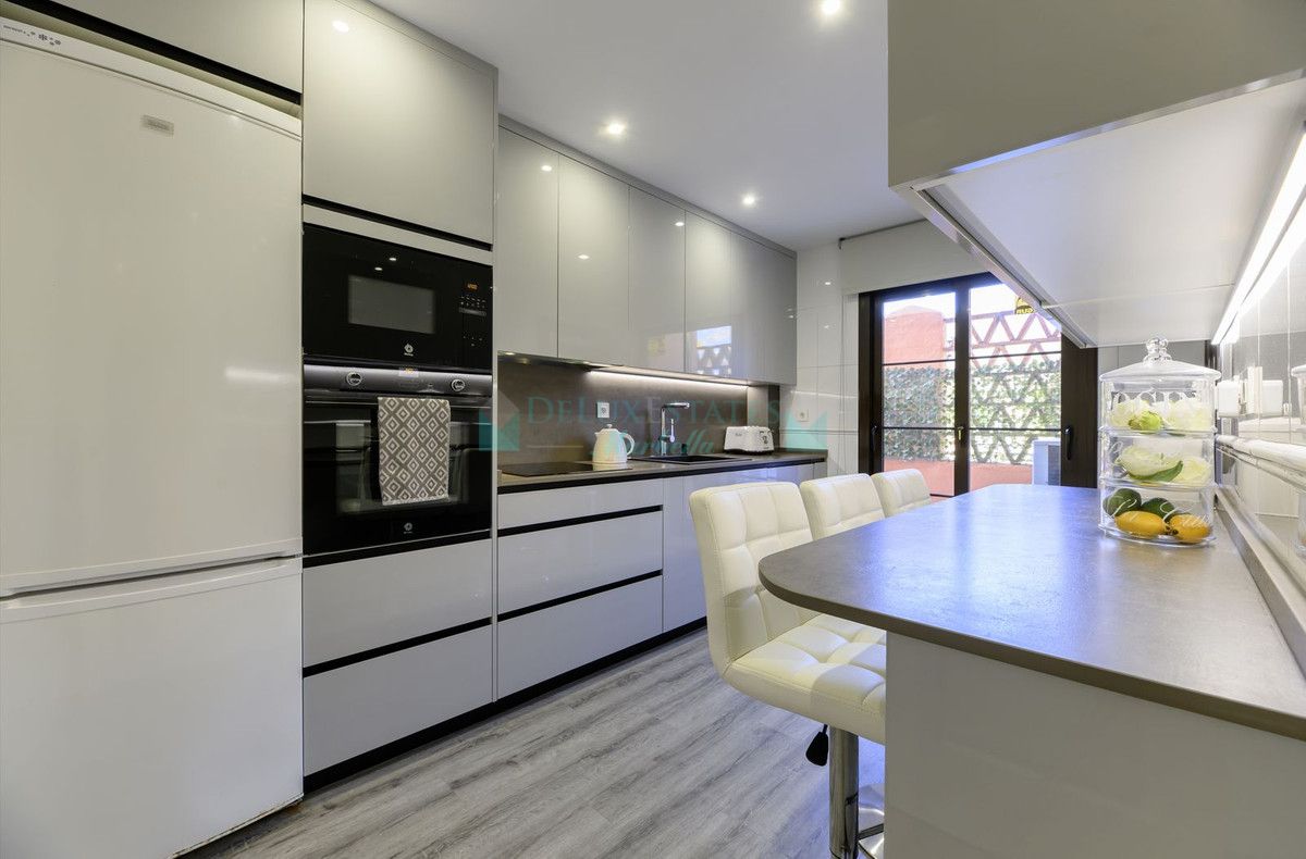 Apartamento Planta Baja en venta en Estepona