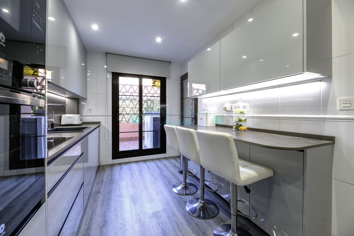 Apartamento Planta Baja en venta en Estepona