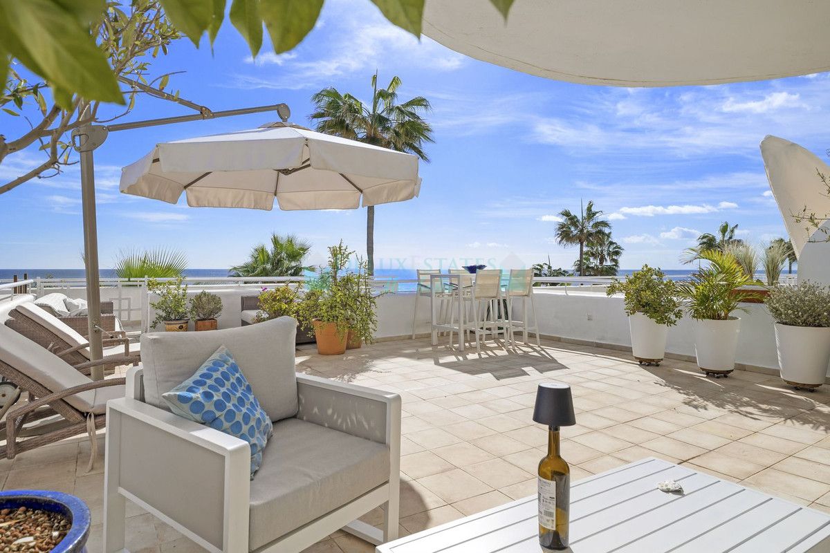 Ground Floor Apartment for sale in Estepona