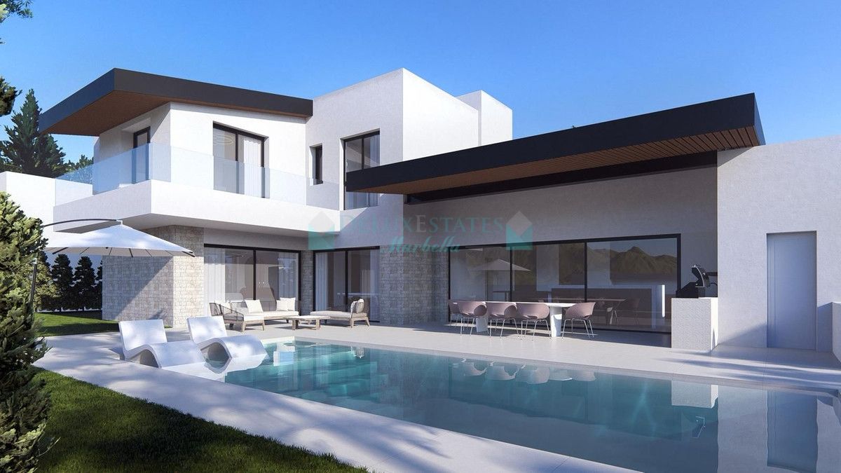 Villa for sale in Bel Air, Estepona