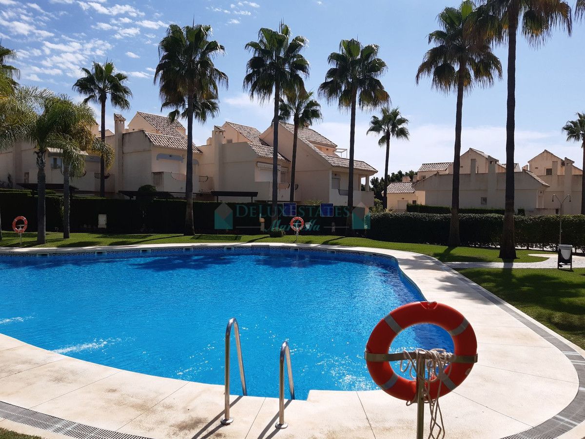 Town House for sale in Las Chapas, Marbella East