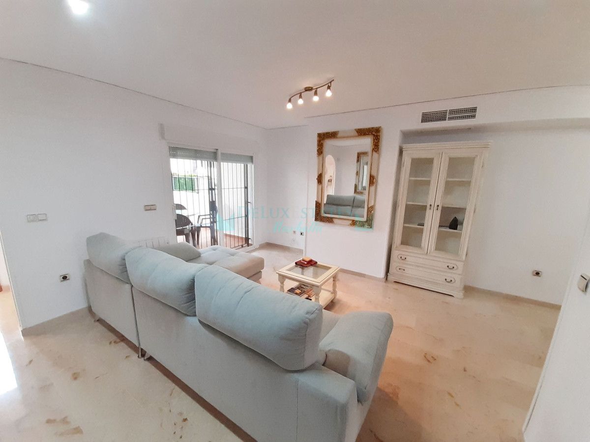 Town House for sale in Las Chapas, Marbella East