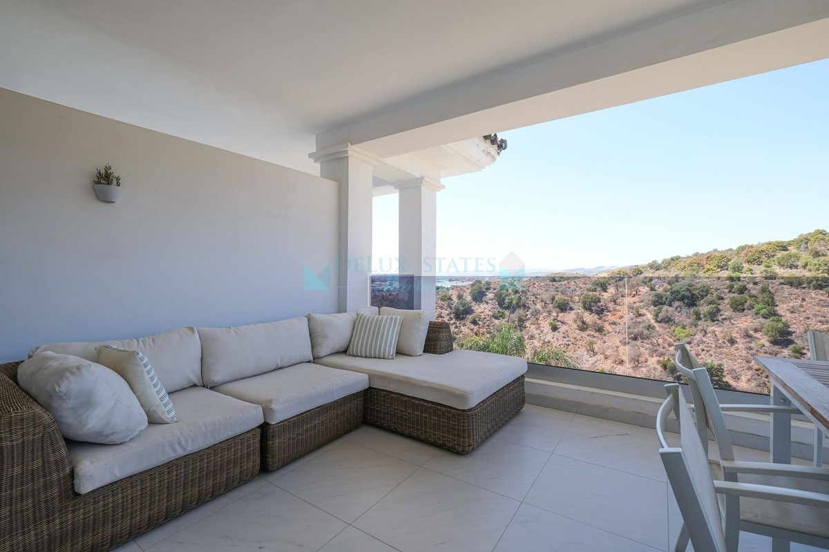 Penthouse for sale in Estepona