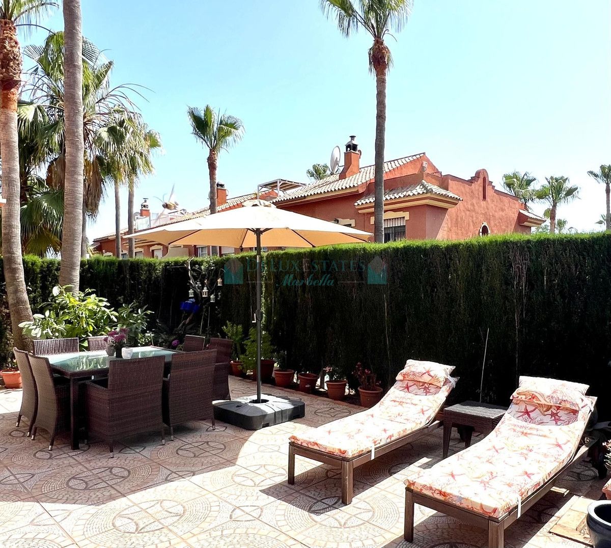 Villa Pareada en alquiler en Estepona